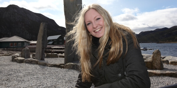 - Det er viktig å være et godt vertskap når man driver i opplevelsesnæringen, mener Cesilie Skorstad Iversen. (Foto: Ove Magne Ribsskog)