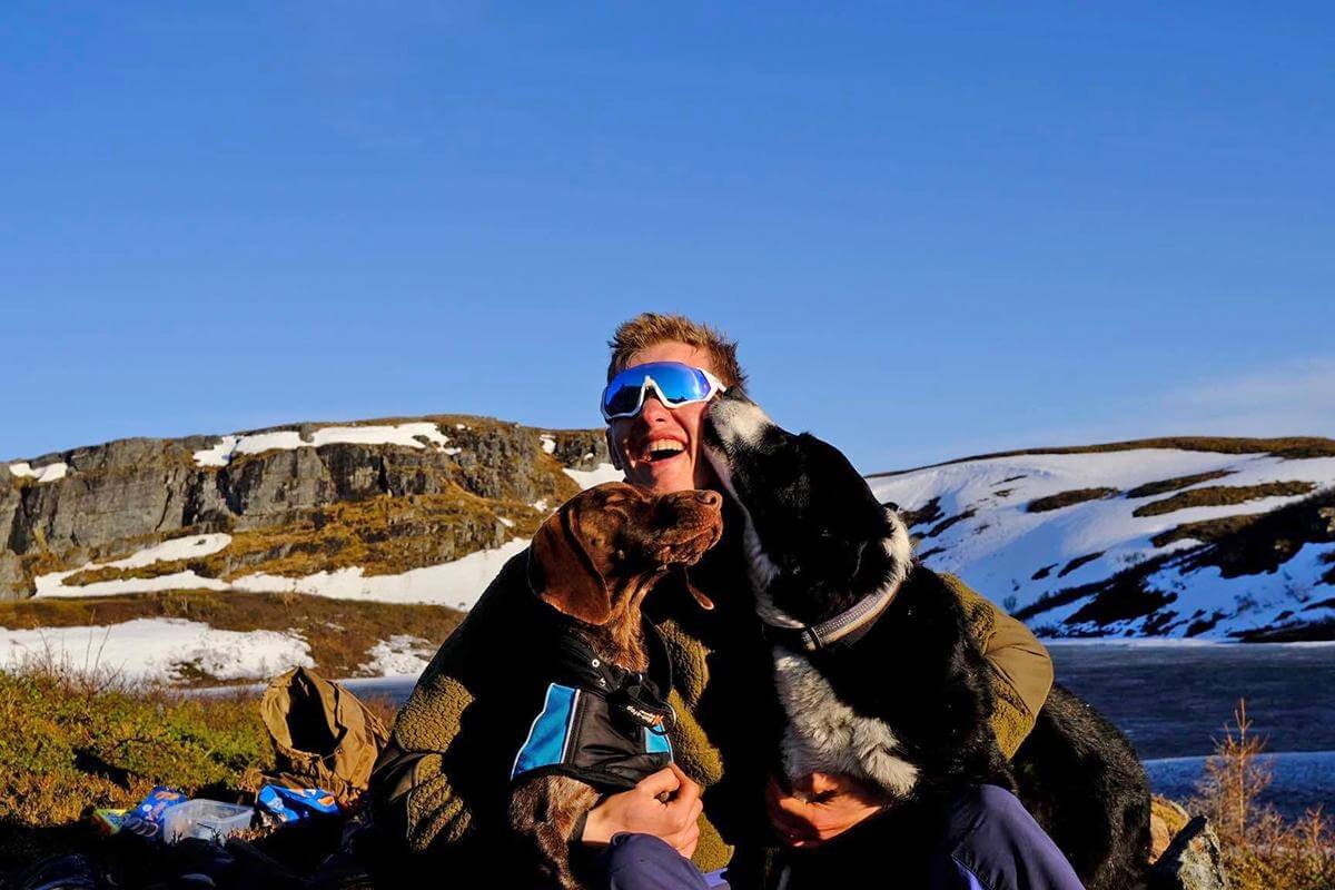 Slike opplevelser h&aring;per Fredrik det blir mange av. Her fra da han gikk Flatangergrensa p&aring; langs. (Foto: Jens Martin Olsen)