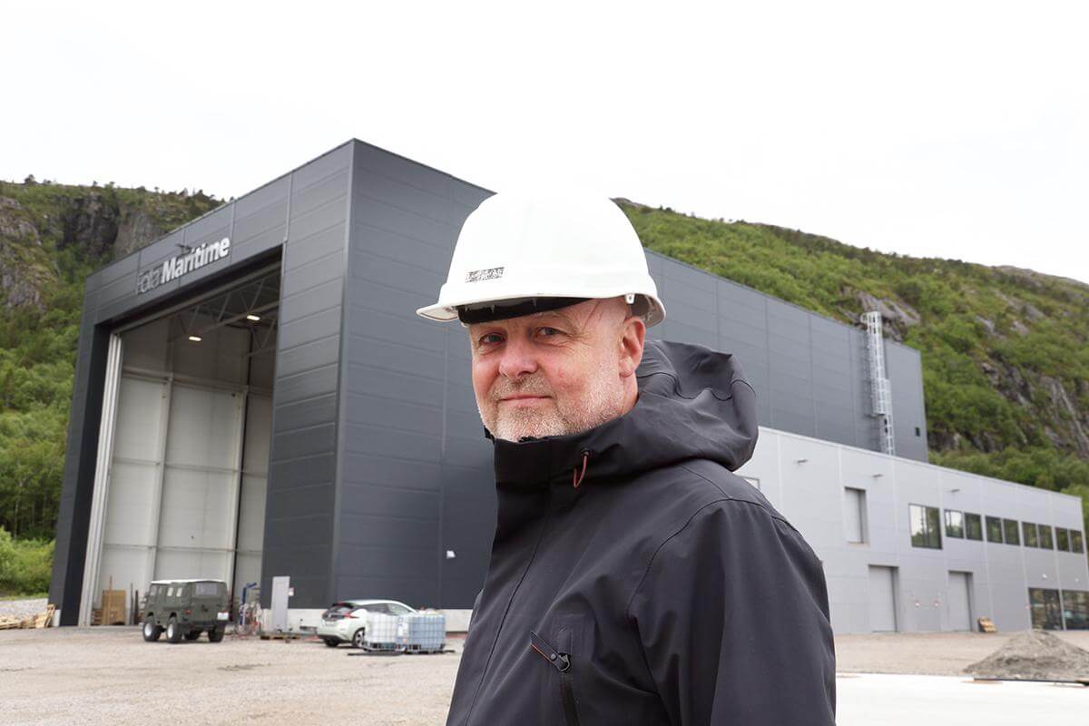 Otto Sj&oslash;lien mener at de nye eierne vil trygge arbeidsplassene i Flatanger. 