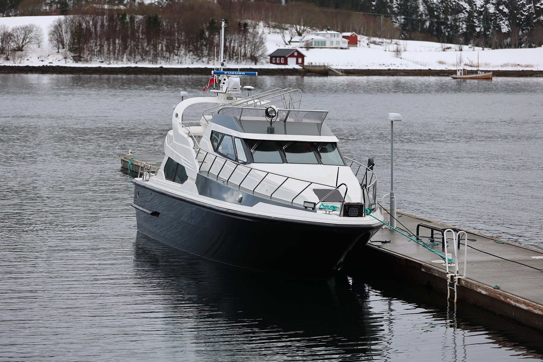 Hurtigbåten MS Råsa ble brukt i testprosjektet i Ytre Namdal. Den ble også leid inn som skyssbåt mellom Lauvsnes og Utvorda da veien ble stengt etter ras i mars 2023.