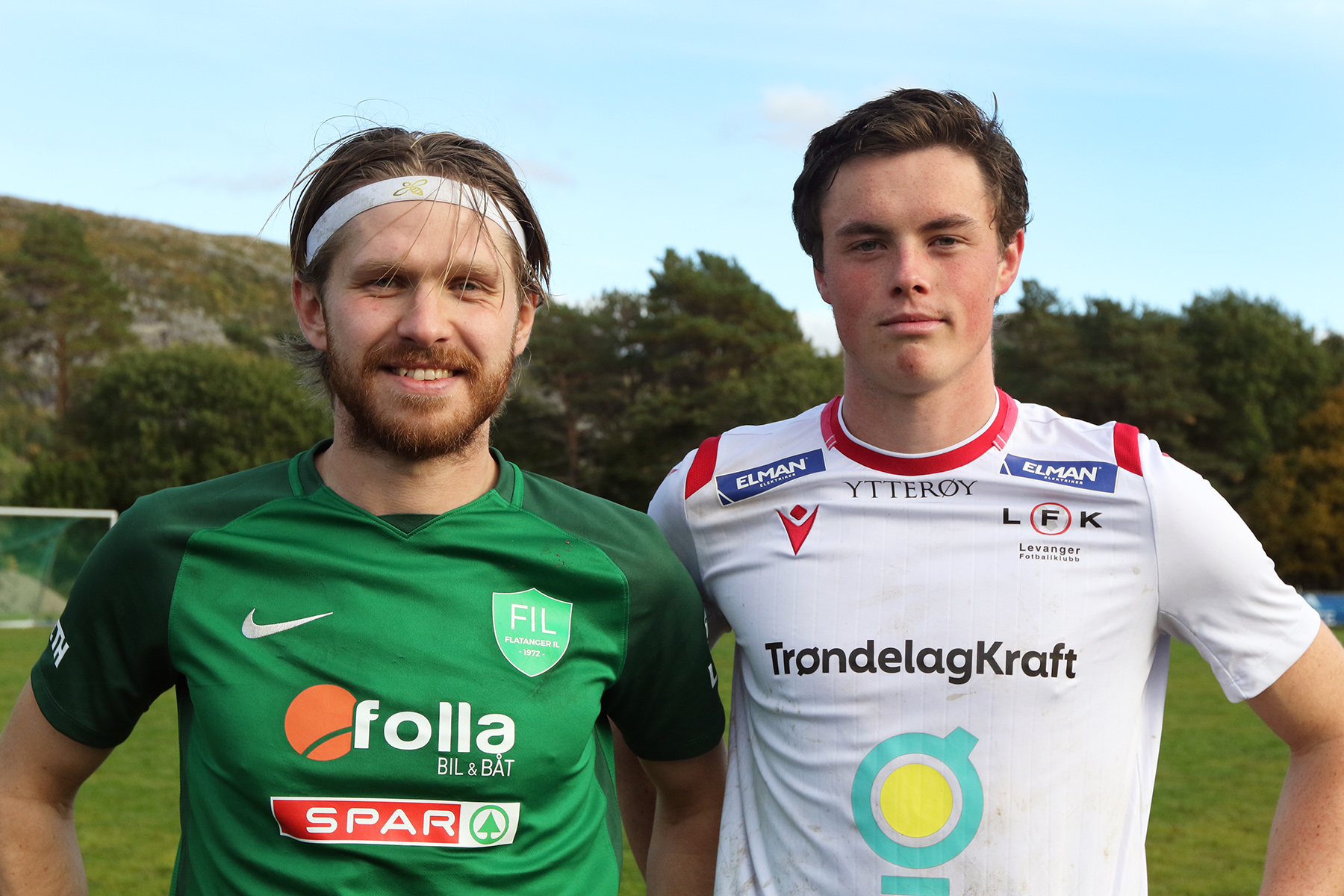 Karl Ivar Dahle Høstland var litt mer fornøyd etter kampen enn Marius Waterloo Høstland. (Foto: Hanne Marie Tyldum Høstland)