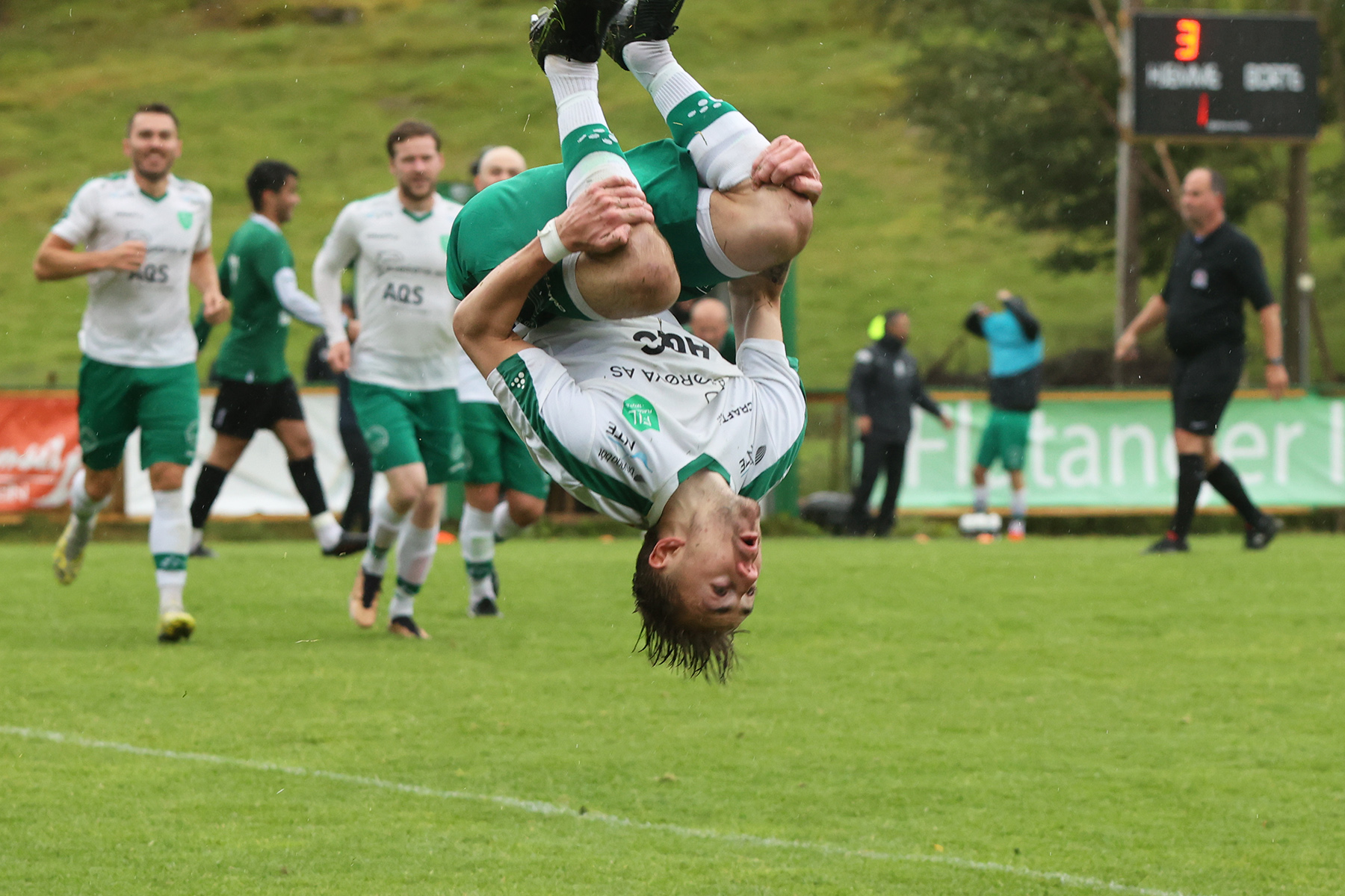 Jesper Andreassen lover flere backflips utover våren!