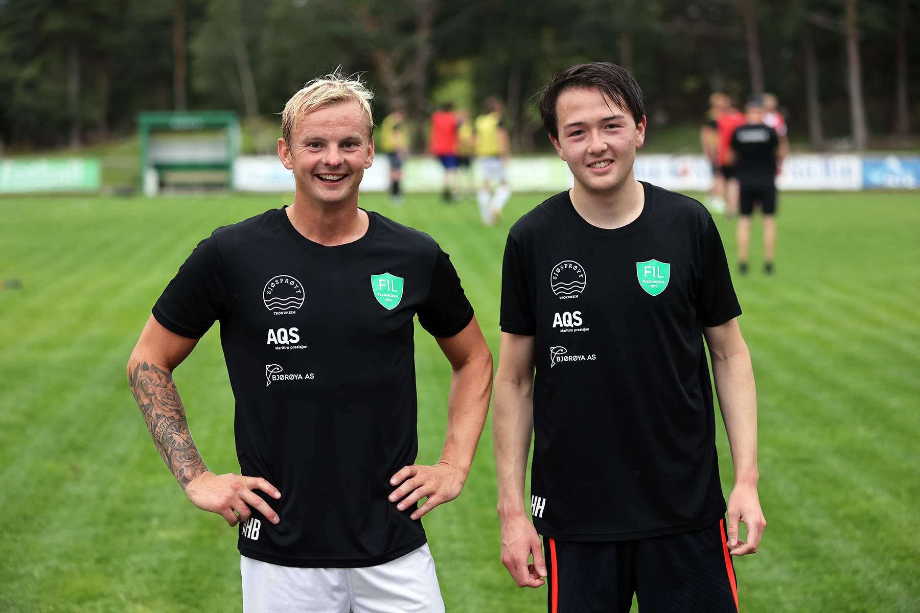 Alexander Hoddo Breistrand (til venstre) og Lucas Haagensen - to av Flatangers st&oslash;rste m&aring;lsk&aring;rere - er skadefri og klare for &aring; sk&aring;re mange m&aring;l i h&oslash;st!