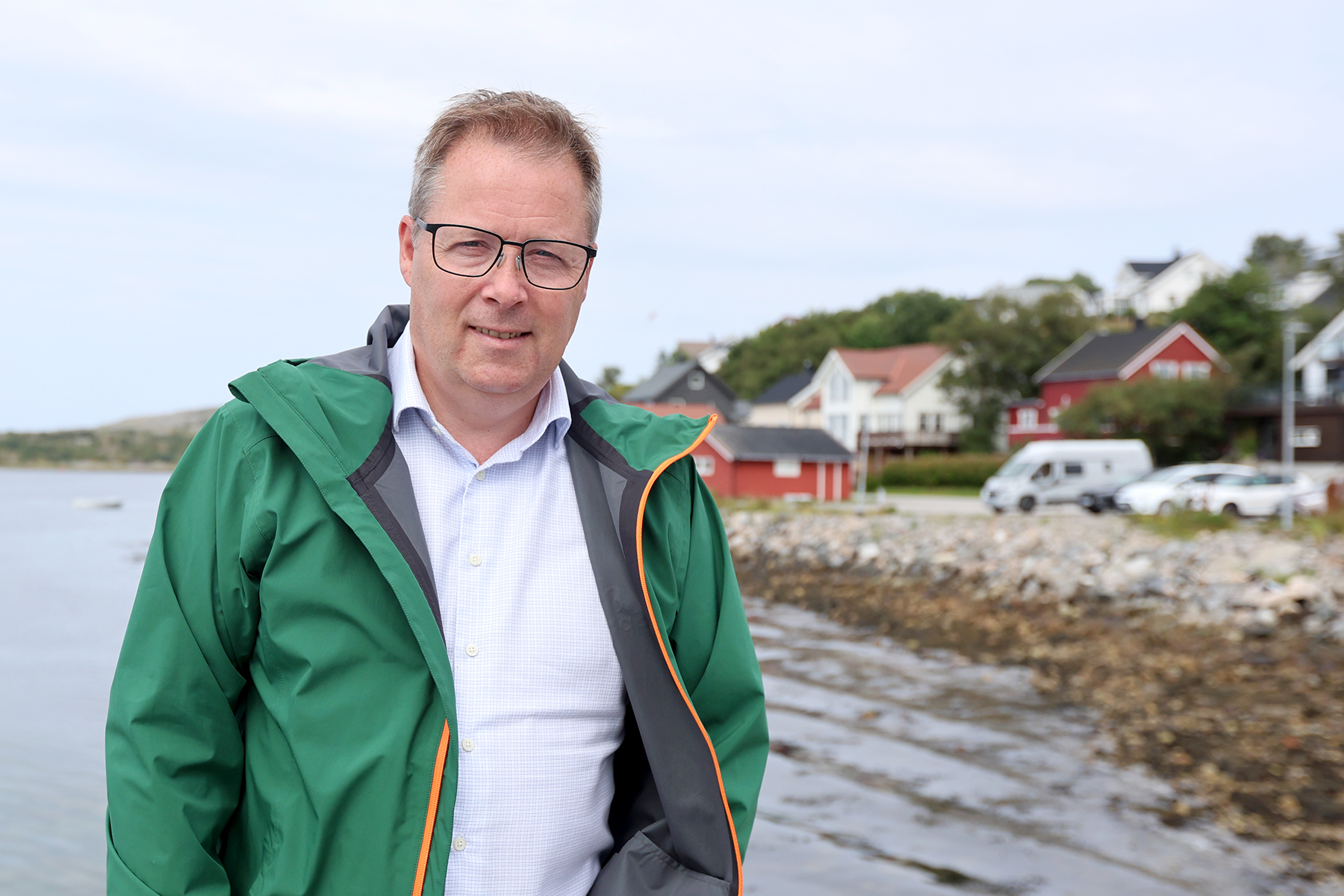 Bj&oslash;rn Arild Gram mener mye st&aring;r p&aring; spill i h&oslash;stens valg, og advarer mot konsekvensene for kommuner som Flatanger dersom H&oslash;yre-sida f&aring;r regjeringsmakt.