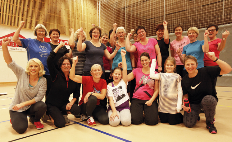 En glad gjeng på onsdagstrimmen, som skal viderføres selv om Guro Vilvang slutter.