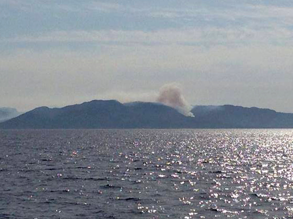 Dette synet møtte mannskapet på redningsskøyta da den kom inn mot Utvorda. (Foto: RS Harald V)