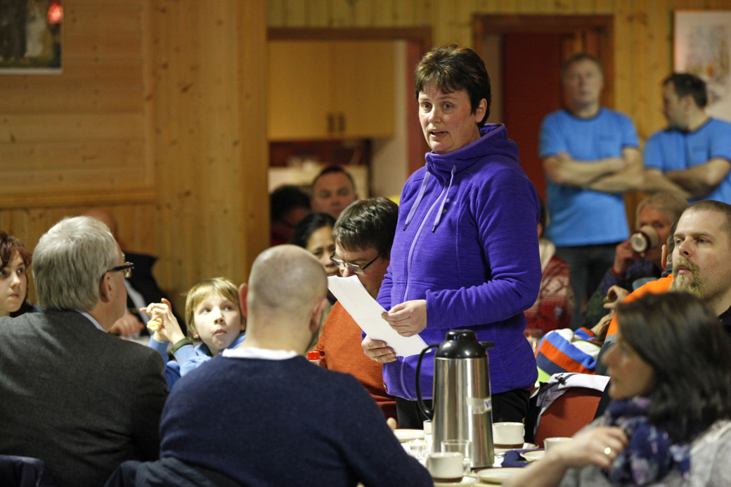 Leder av kommunens kriseteam, Liv Brønstad, fortalte om hvordan de tok hånd om de berørte.