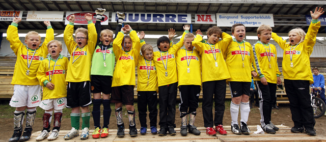 Guttene jublet over medalje og godt spill i cupen.