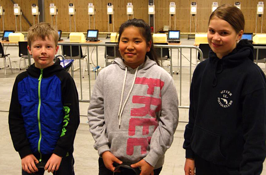 12-åringene Hans Flore, Dina Hansen og Nicoline Mork sørget også for laggull til Sitter pk.