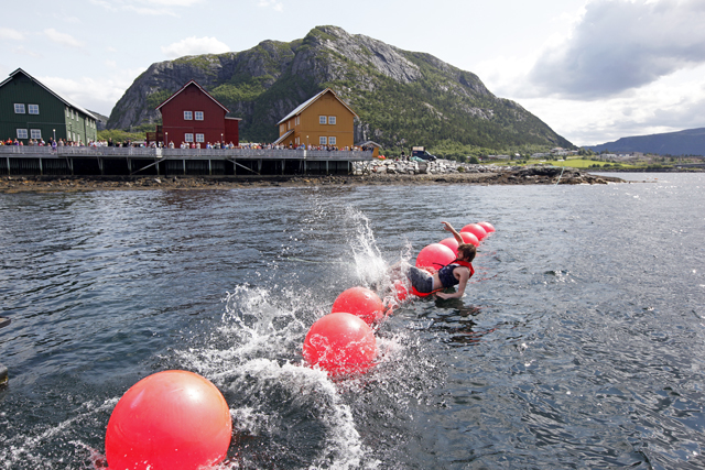 De fleste kom til den fjerde blåsa, før de gikk i vannet...