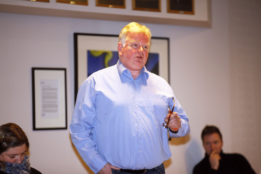 Høyres Arne Skorstad var skeptisk, men ville stemme ja til å ta imot flyktninger.