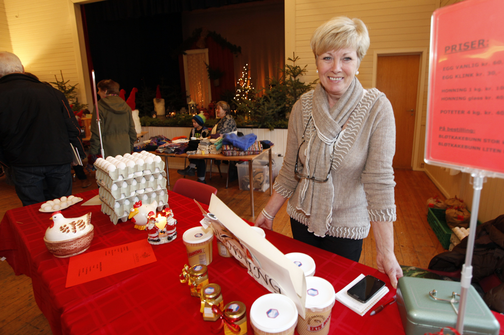 Ragnfrid Holberg Lindseth deltok for første gang på julemessa, og solgte mye gårdsmat.