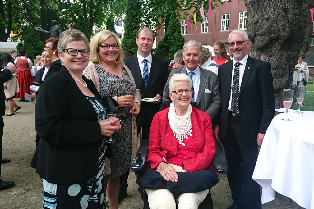Kristin Skorstad, Hildegunn Thorsvik, Bård FJell, Helen Skorstad, Bjørn Frisendal og Olav Jørgen Bjørkås.