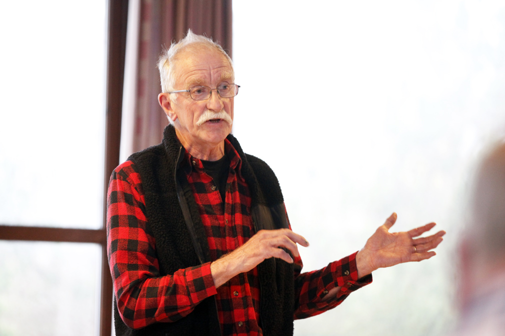 Otto Sandnes (SV) kritiserte at sakspapirene kom sent til politikerne.