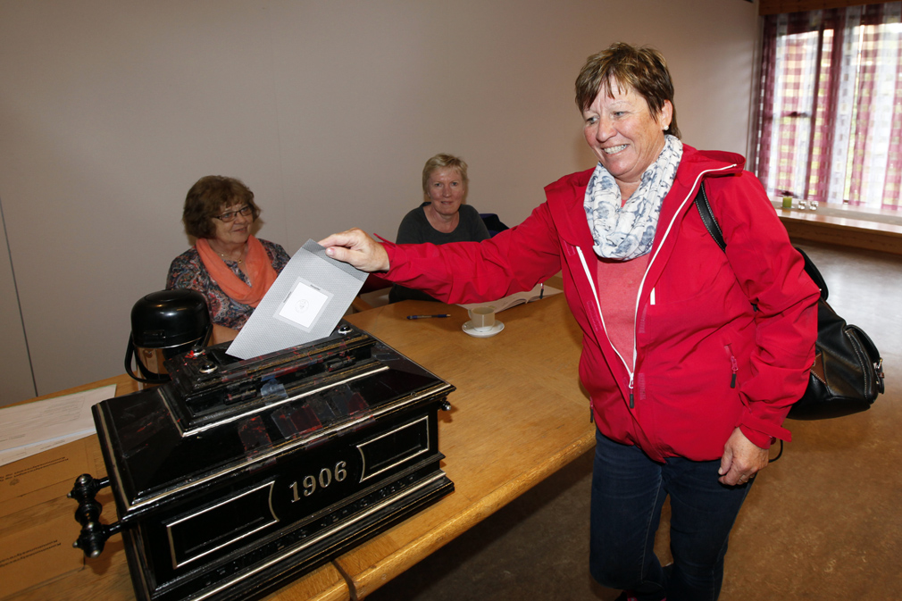 Randi Norhus avga sin stemme på Lauvsnes.