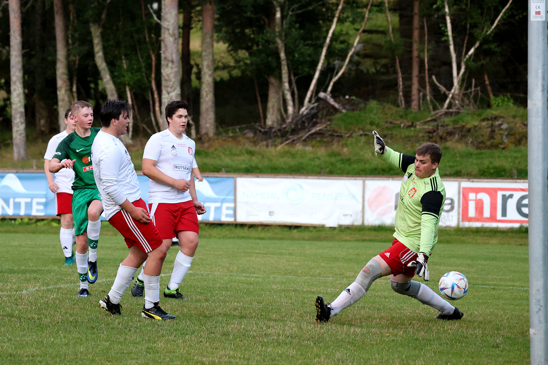 Arn Frisendal setter sitt andre m&aring;l.