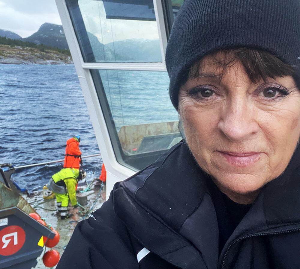 Anita Wiborg, seniorrådgiver i Fiskeridirektoratet og opprinnelig flatangring, var denne uka om bord på MS "Hydra" som har stått for oppryddingen.
