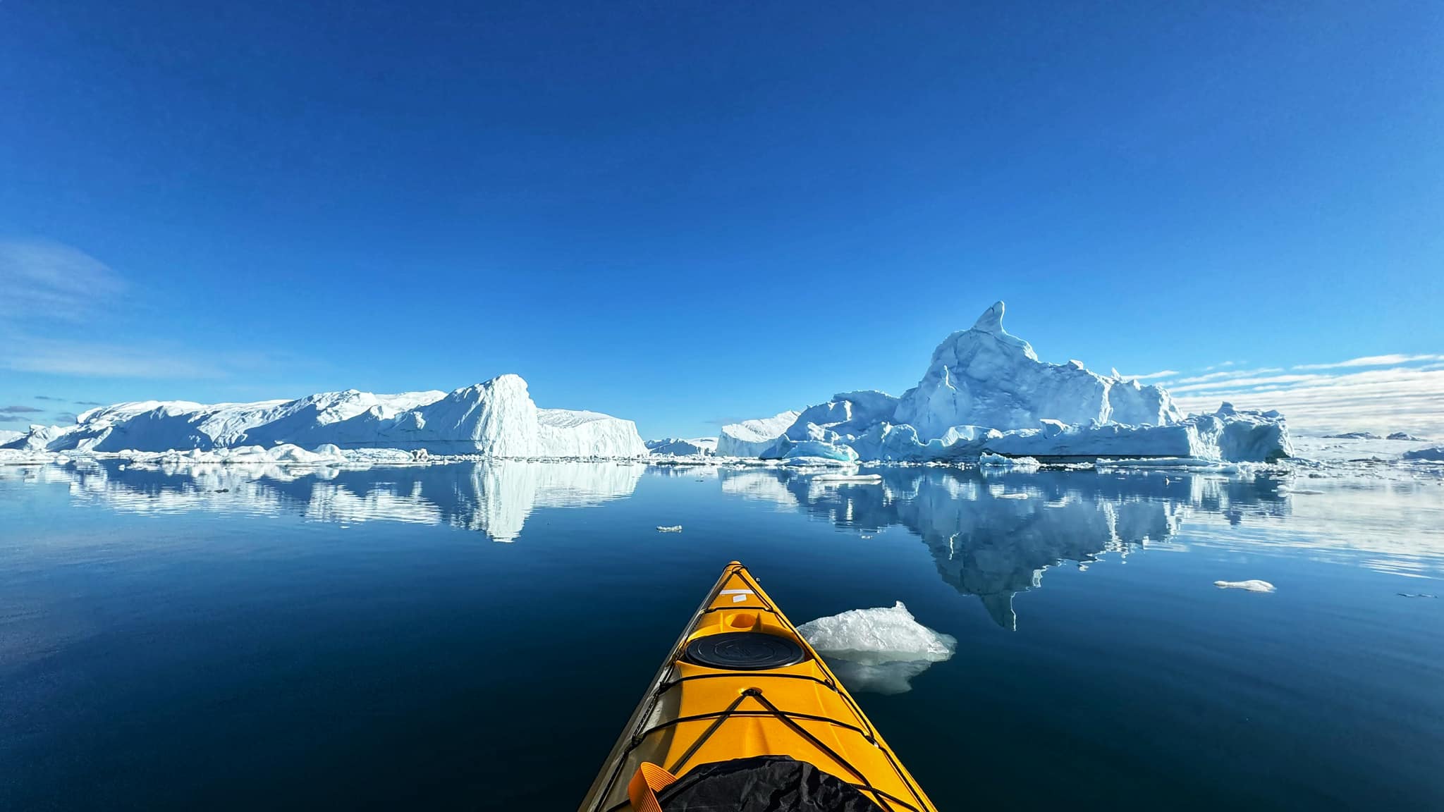 Østkysten har gode forhold for kajakkturer. Foto: Privat.