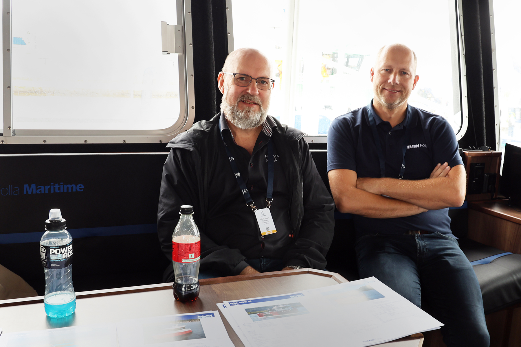 Johnny Birger Hanssen i Nova Sea var innom Espen Strand og slo av en prat. Båten som var utstilt, var utlånt nettopp fra Nova Sea, som er Damen Follas største kunde.