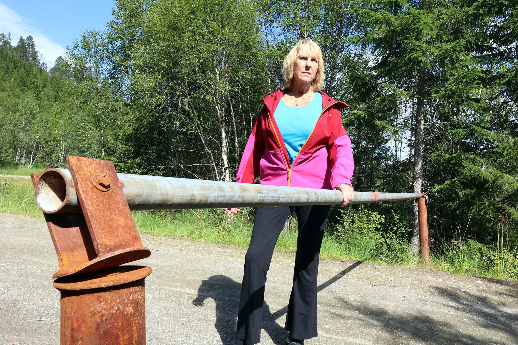 Kari Olsen skulle gjerne ha betalt bompenger, om hun kunne få bruke skogsbilveien.