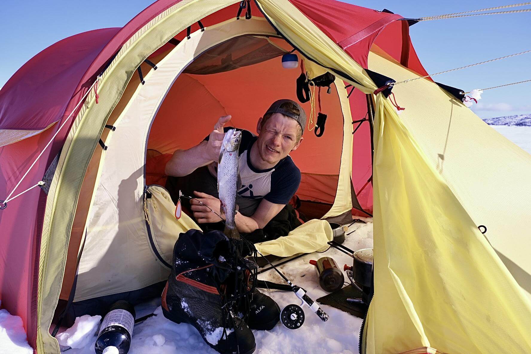Det ble b&aring;de fisk og rype, men ingen fisk over kiloen. (Foto: Fredrik Dahle Klocke)