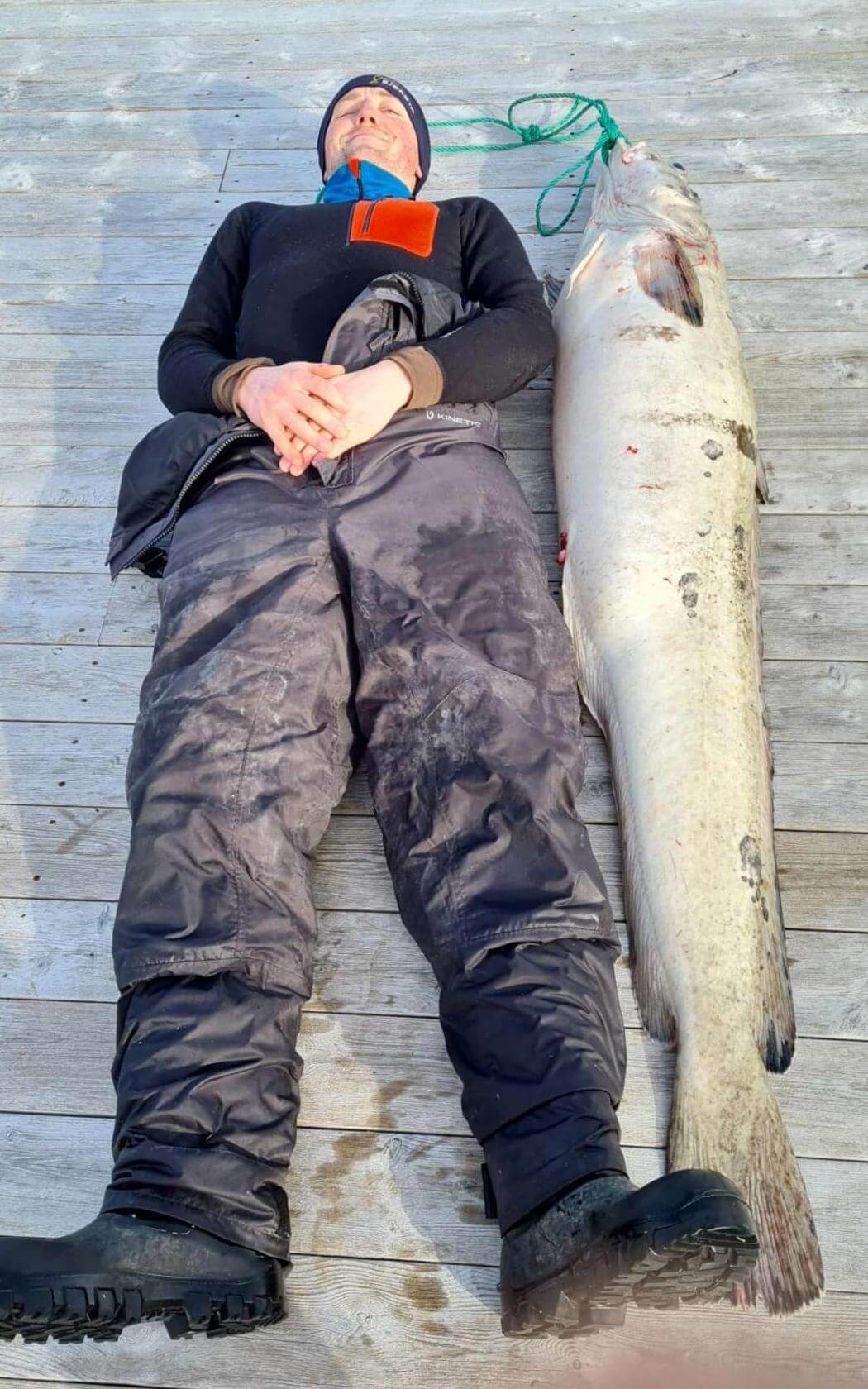 Langa var nesten like lang som Christian Johansen. (Foto: Privat)