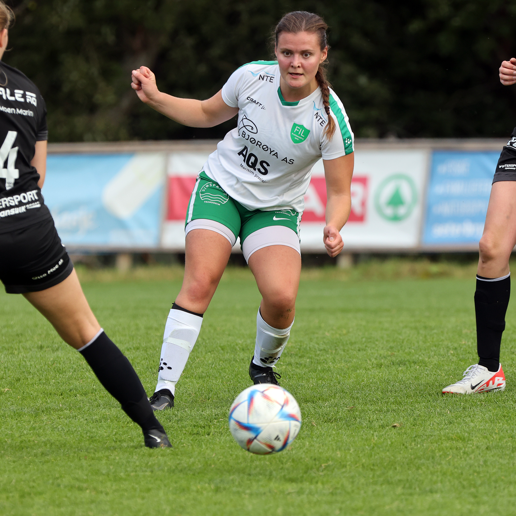 Karen Indiana Finanger gjorde en solid jobb i forsvar.