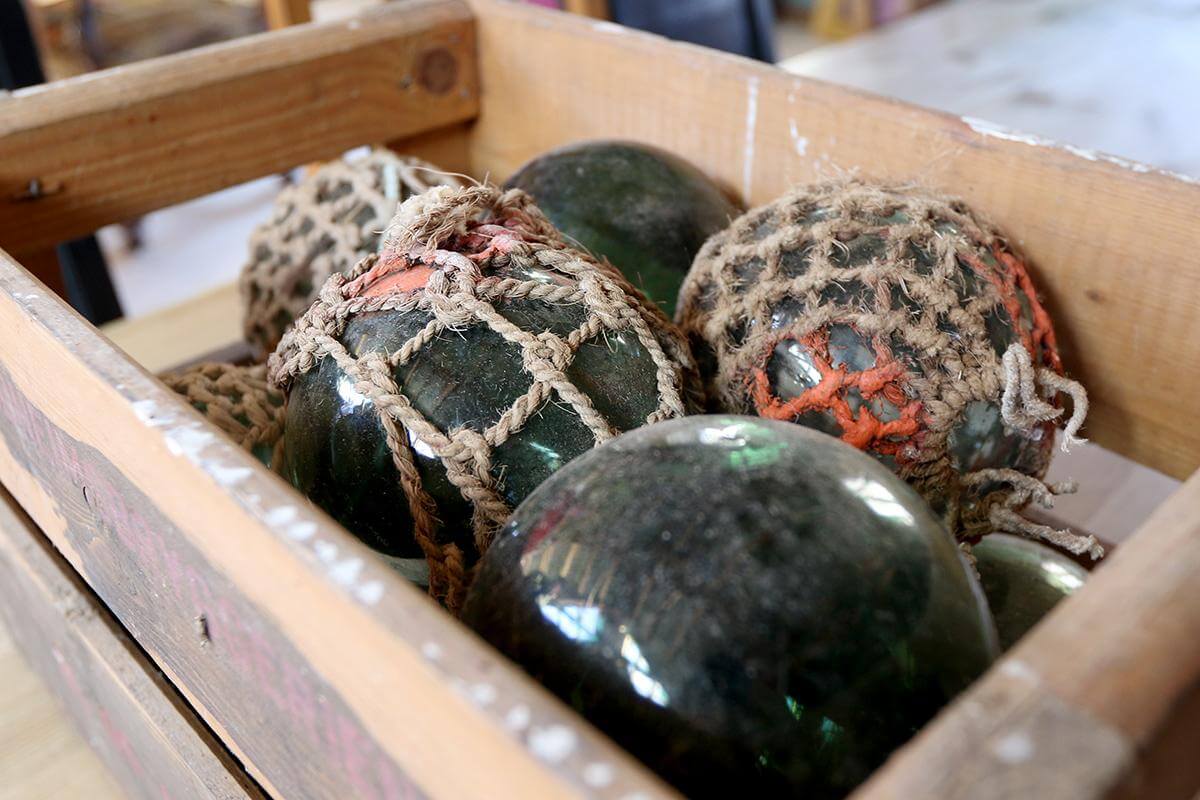 Garnbl&aring;ser i glass er det ikke mange av i dag.