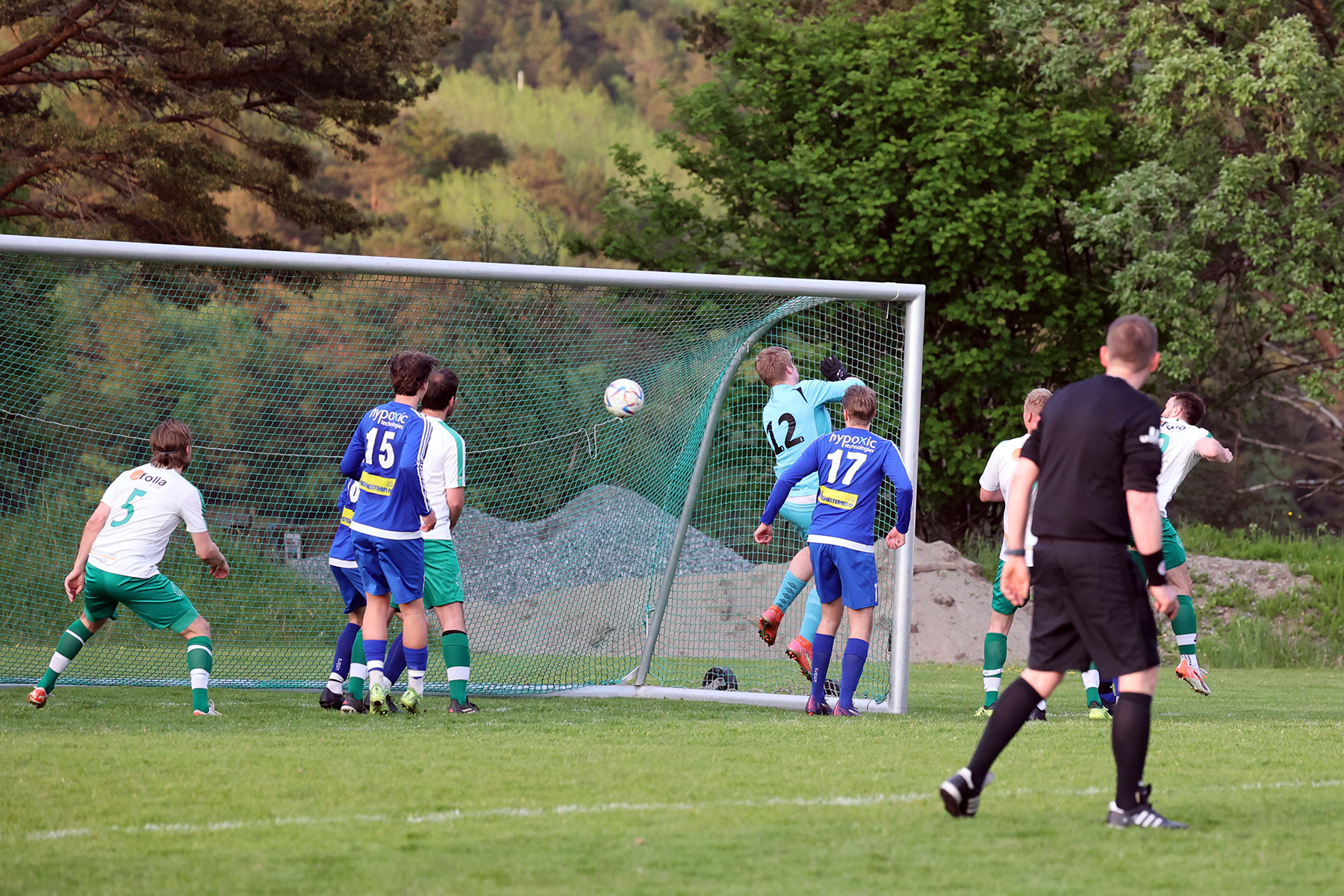 Thomas Einvik setter 4-0-målet.