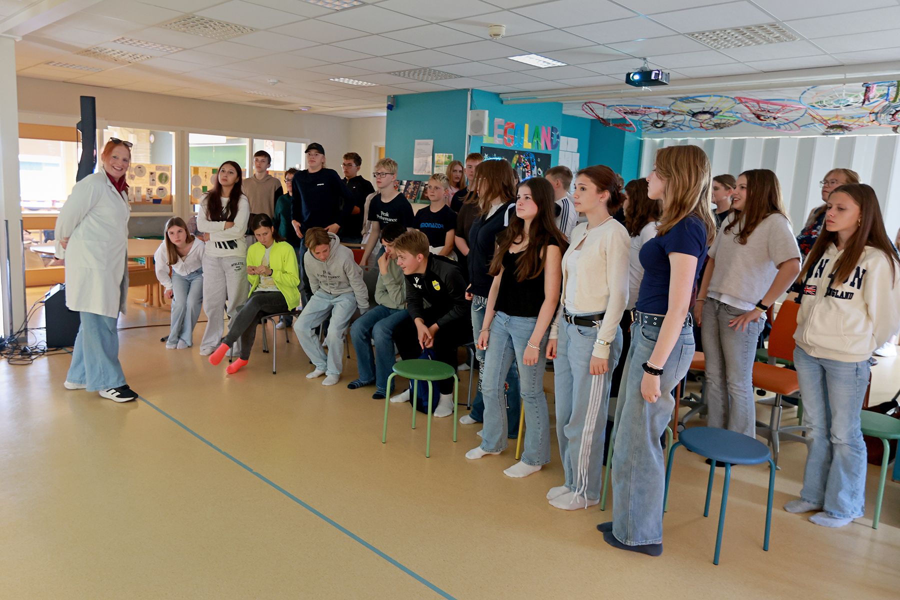 Sarah Herolfsen ga tips og r&aring;d til ungdomsskoleelevene.