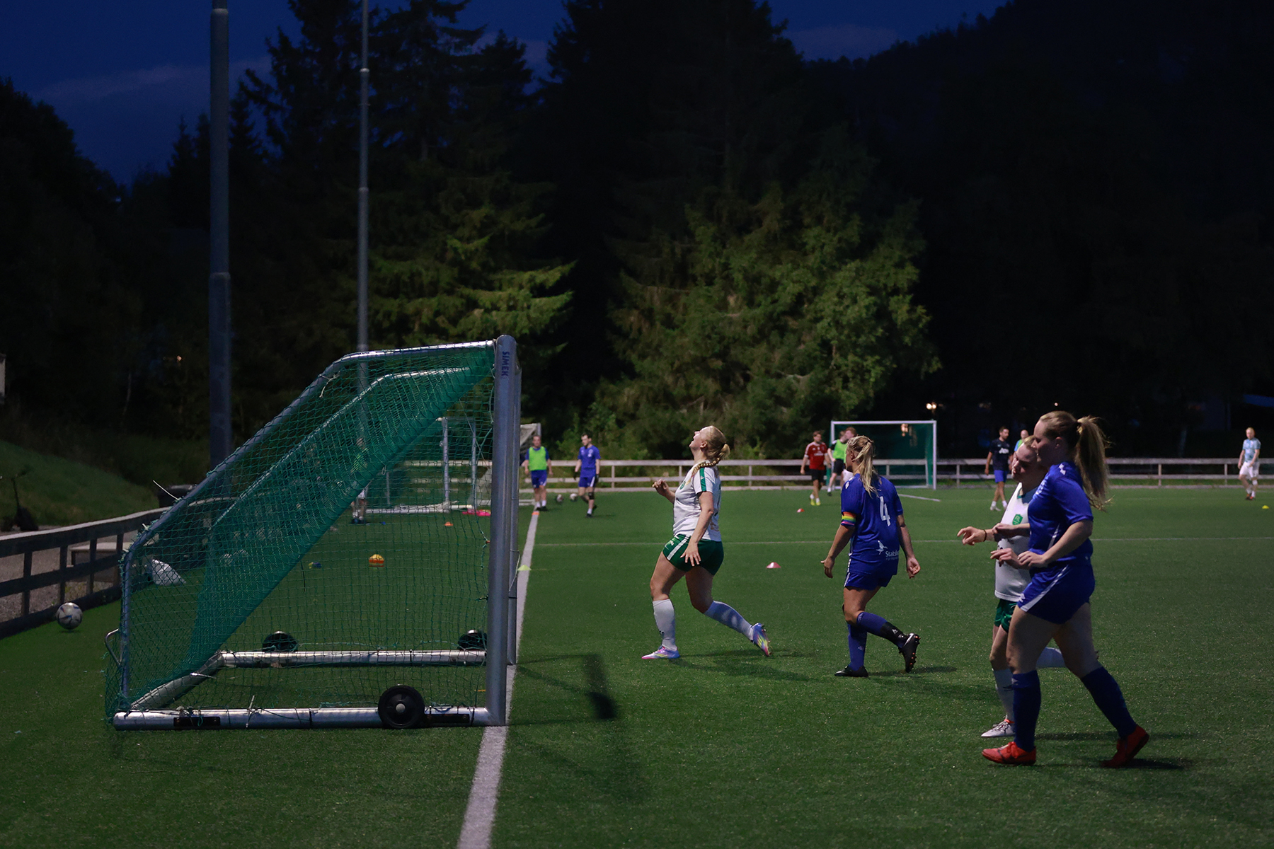 Ikke alle angrep ender med m&aring;l, og Signe Jakobsen er like forb... hver gang.