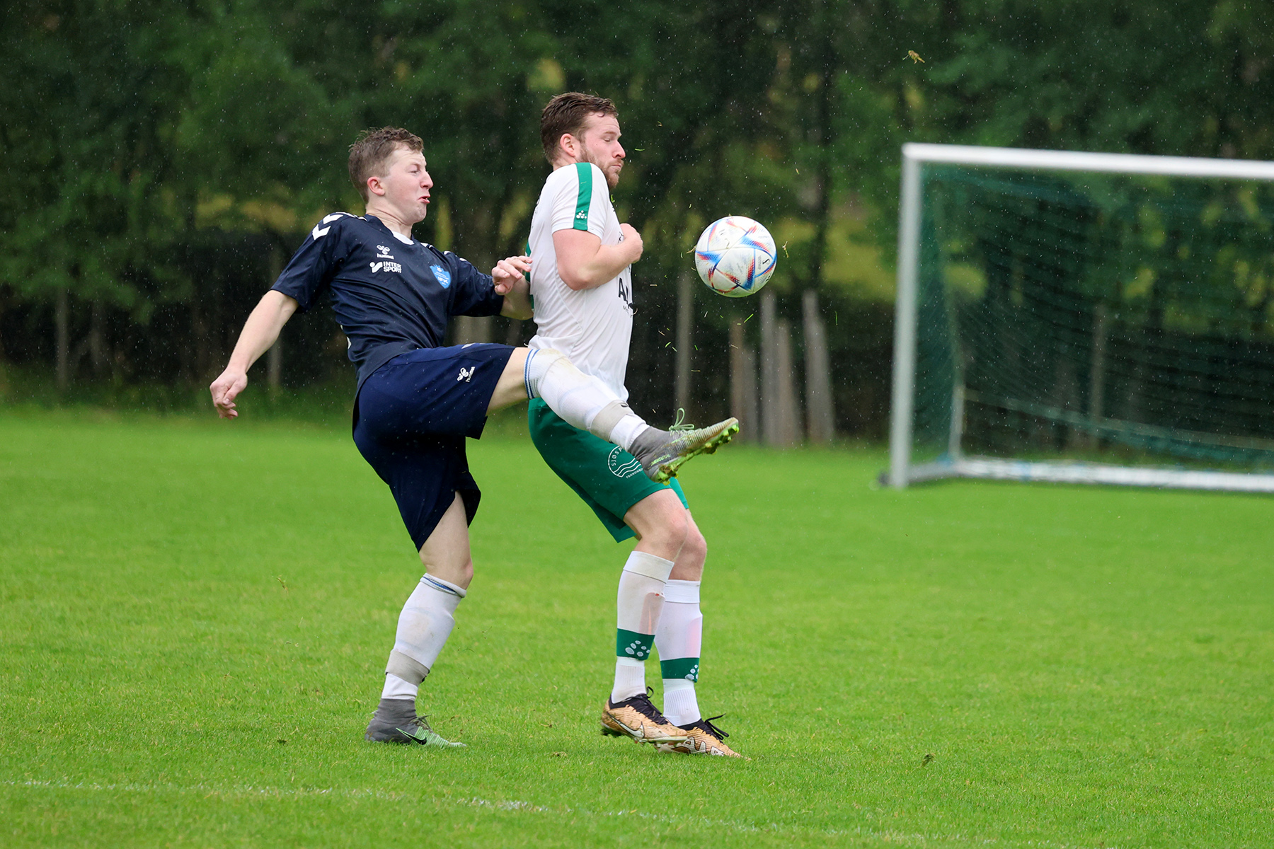 Andreas Krokstad Woll i duell.