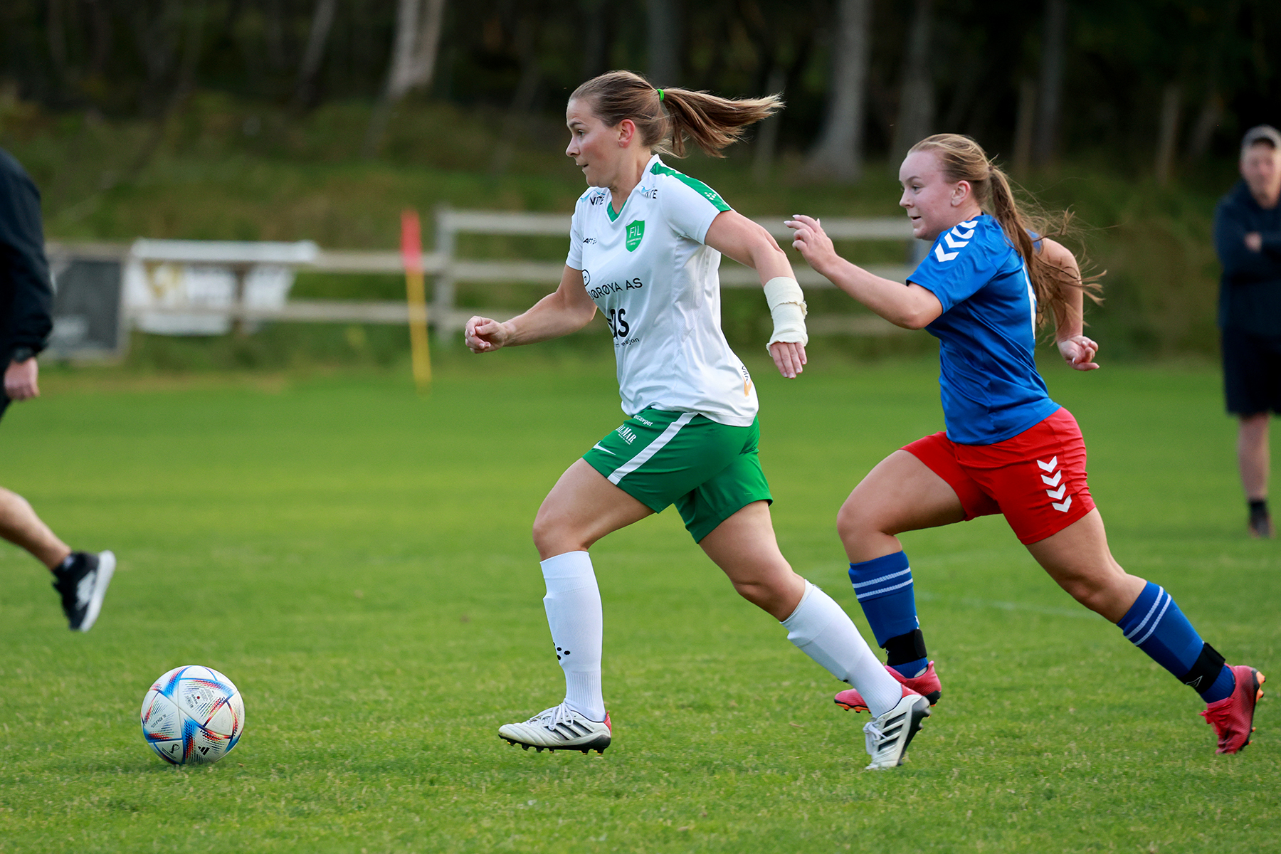 Hilde Lænd i angrep i første omgang.
