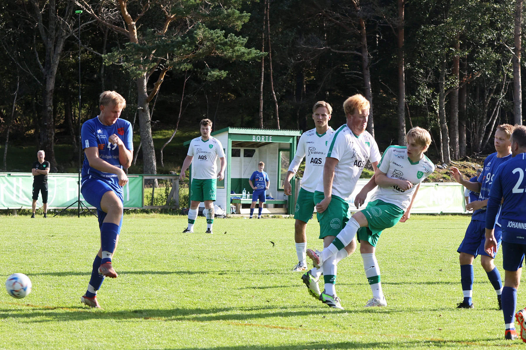 Nicolai For&aring;s setter 3-2.