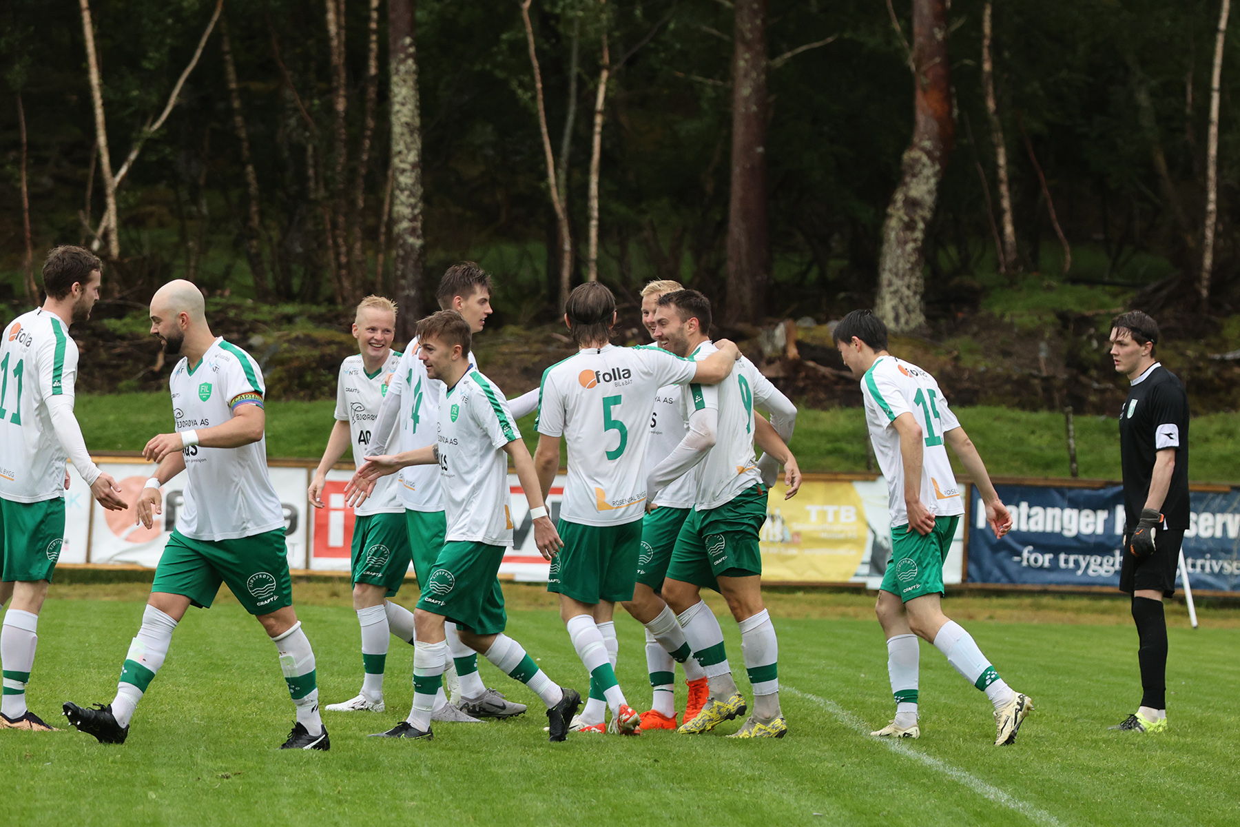 Thomas Einvik gratuleres med skåringa!