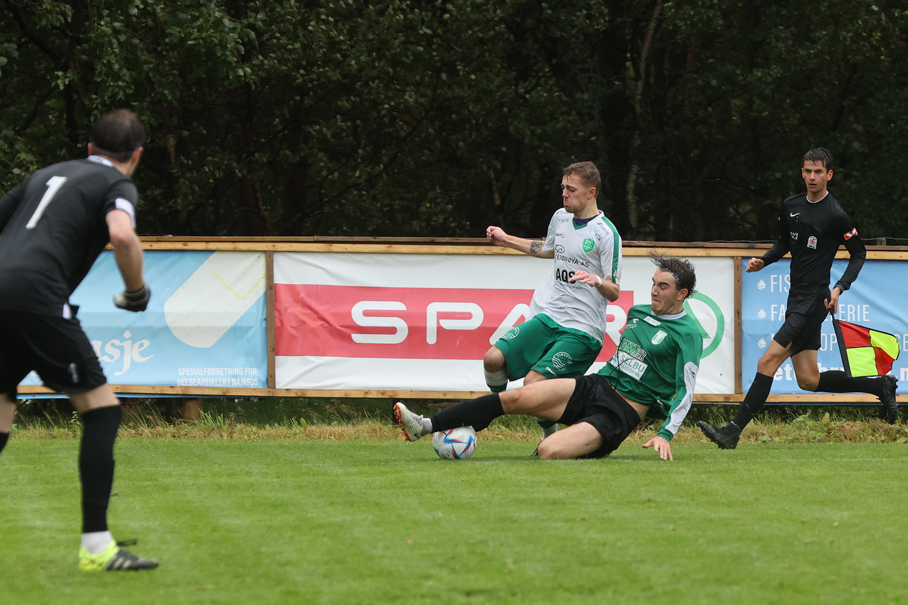 Sklitakling foran mål.