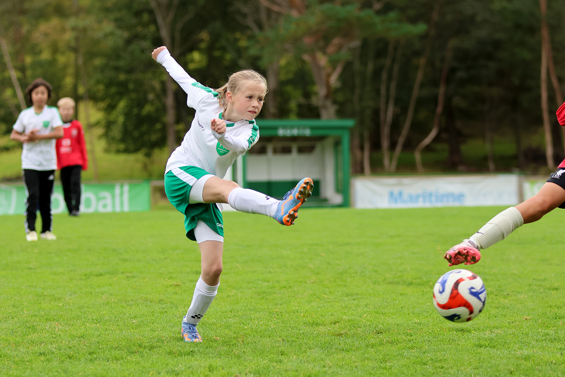 Vilde med knallskudd.