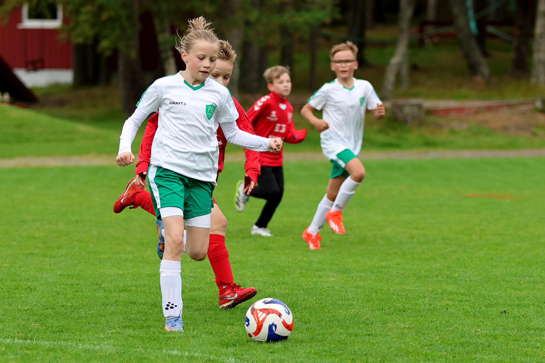 Vilde med kontroll på ballen.