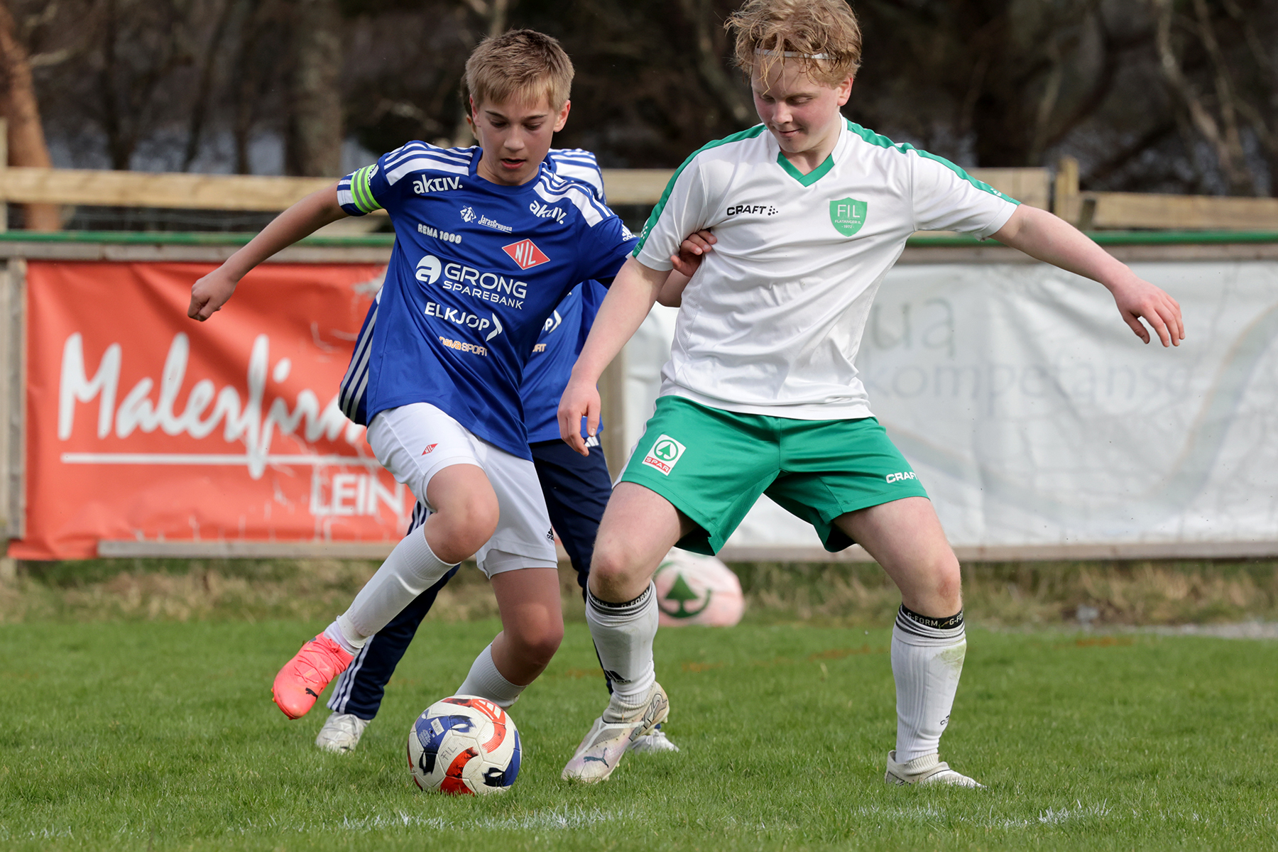 Aleksander i duell med en namsosspiller.