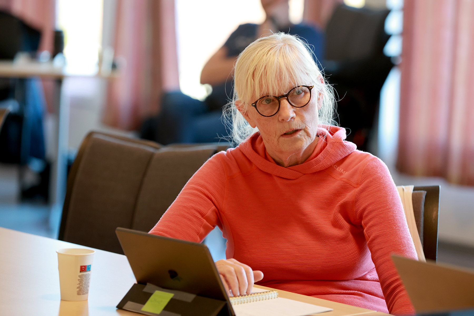 Ingeborg Hagerup (SV) syntes ikke noe om praksisen med &aring; gi dispensasjon, og mente at reguleringsplanen m&aring;tte gjelde.