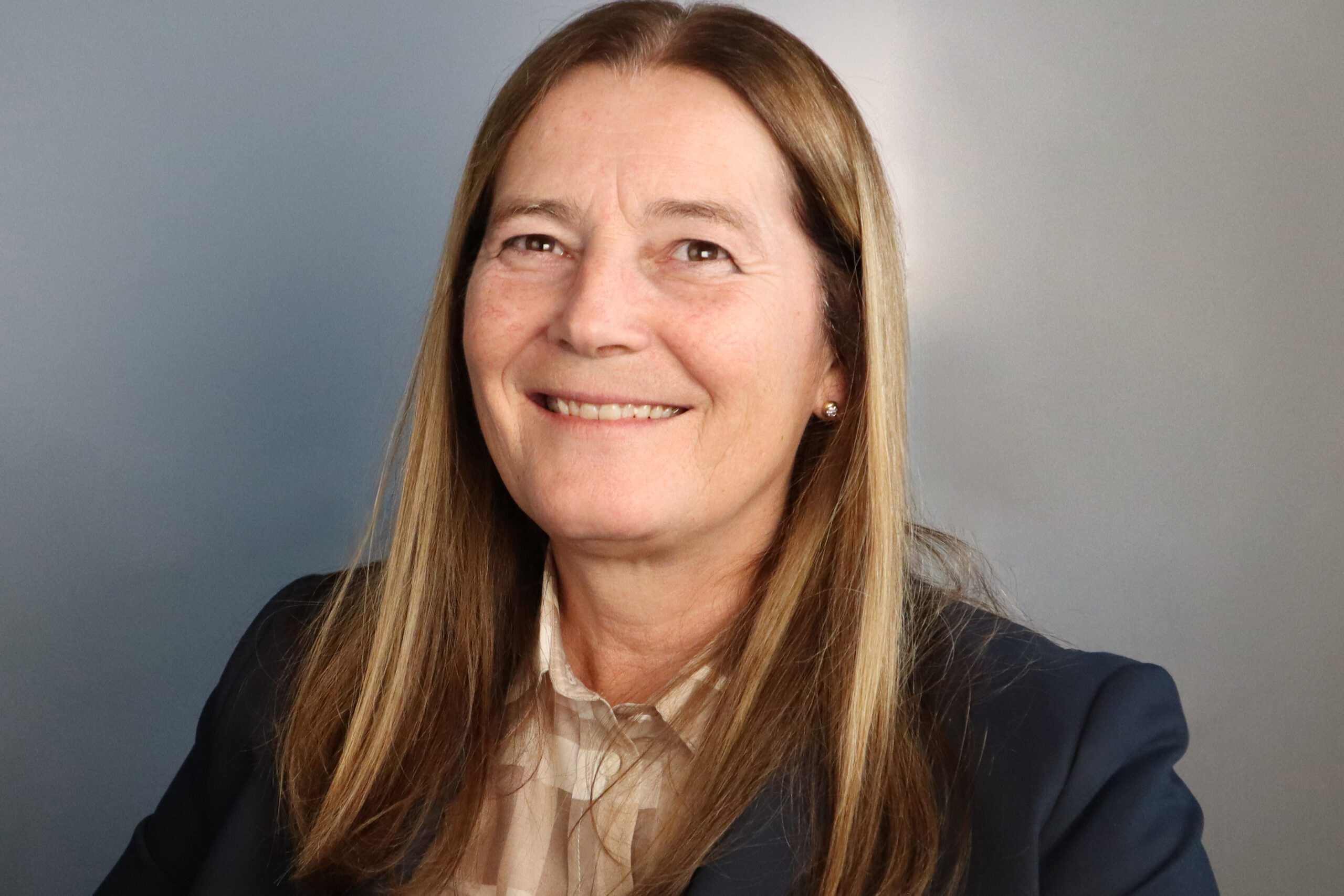 - Det er blitt veldig dyrt &aring; eie og ta vare p&aring; egen bolig, sier Inger Johanne Dehlie, distriktsleder i Huseierne i Tr&oslash;ndelag. (Foto: Ana Leardini/Huseierne)