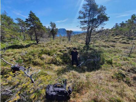 Fangstgrop, bilde tatt mot sørøst. (Foto: Eirin Ellingsen/Trøndelag fylkeskommune)