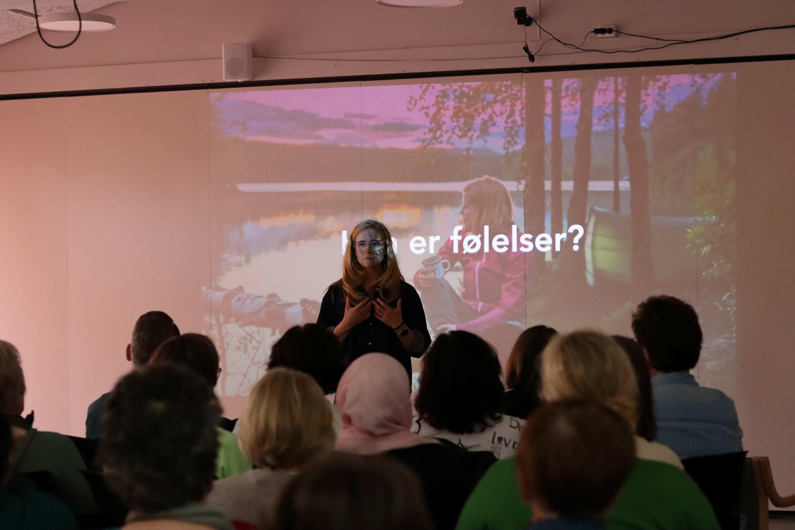 Ja, hva er egentlig f&oslash;lelser? Signaler, mener psykologien. 