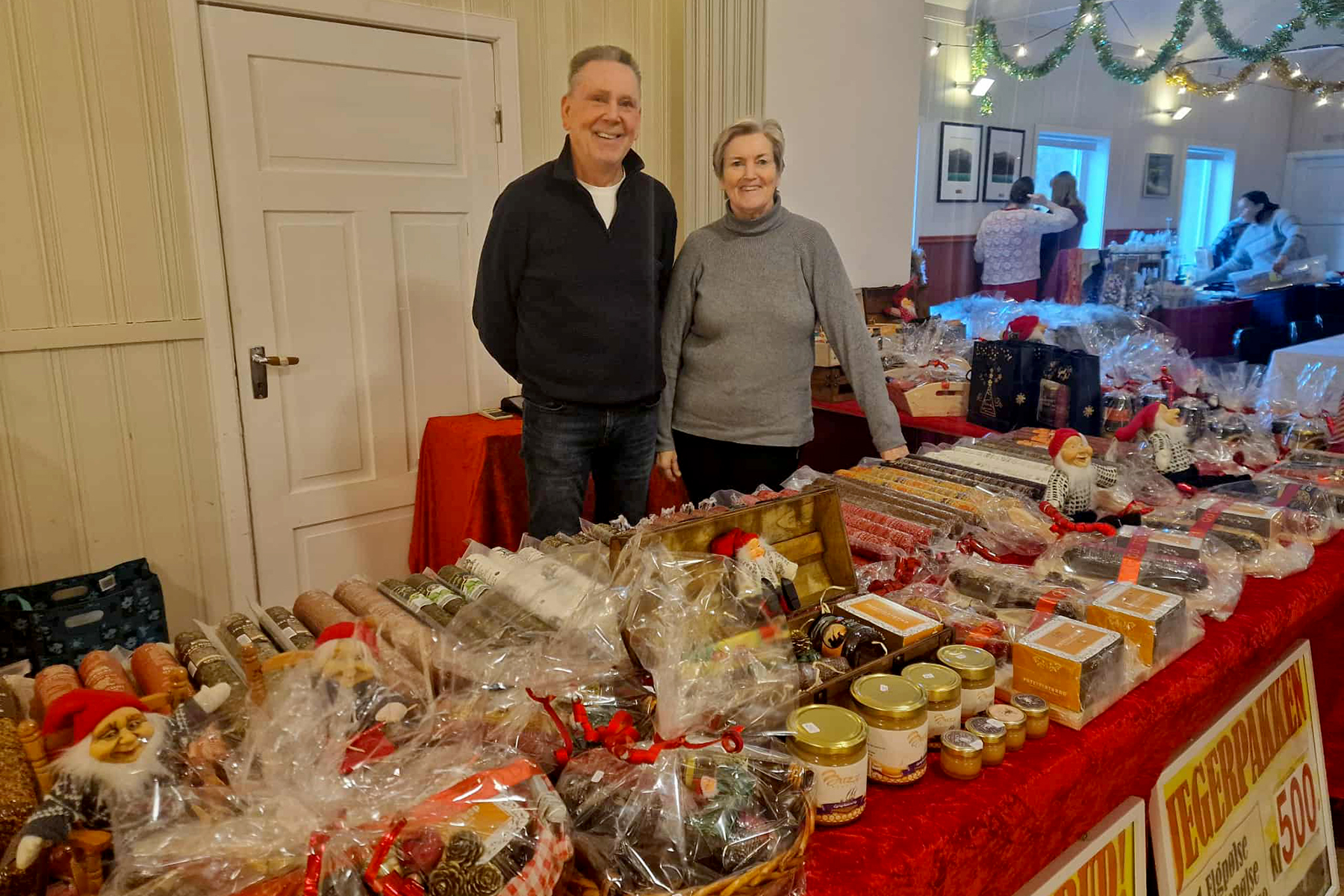 Snabben Namsos turen i &aring;r som vanlig for &aring; selge spiselige julegaver p&aring; Statland. (Foto: Solveig Monsen)