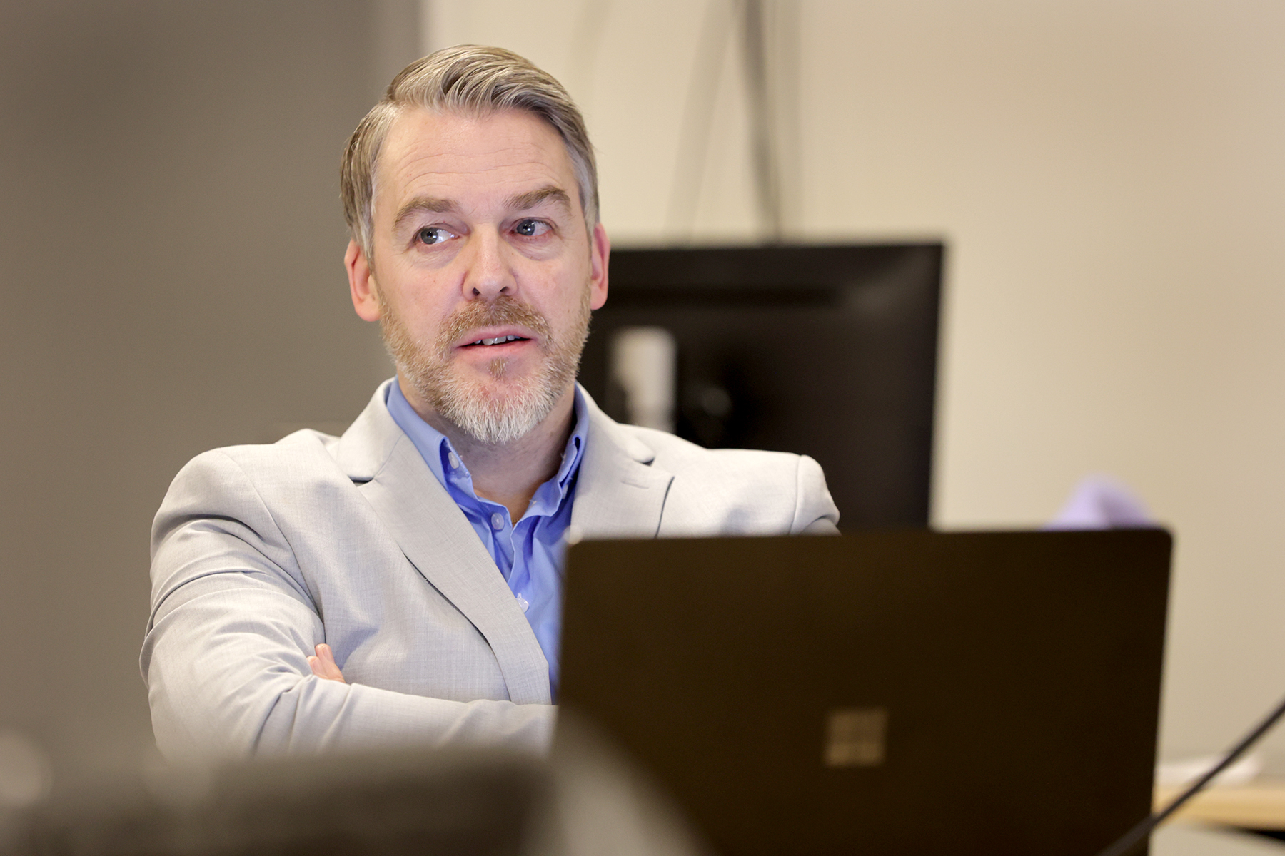 - Massivt, sier kommunedirektør Knut Storeide om den kalkulerte prisen for å renovere Miljøbygget. (Arkivbilde)