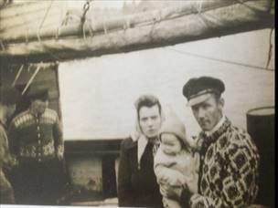 Christina, K&aring;re Iversen og lille Joyce da de kom til Norge i 1946. 