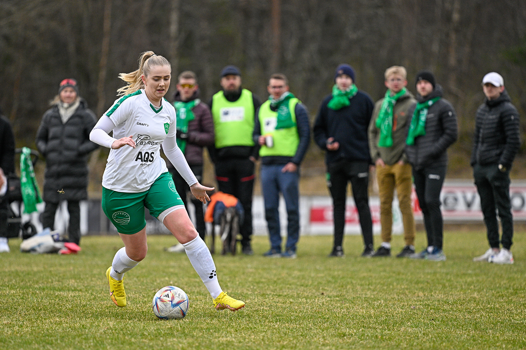 Signe Kristine Jakobsen scoret to av Flatangers fem mål. (Foto: Kristian Dahle Klocke)