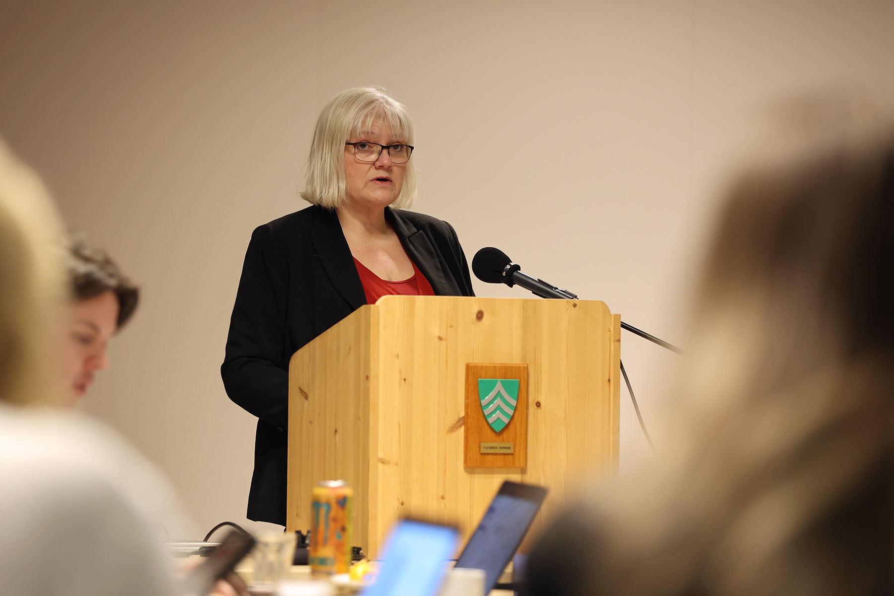 Lisbeth Hustad var ikke bekymret for å kjøpe gammelbanken, der hun selv har jobbet i mange år som regnskapsfører. (Arkivfoto)