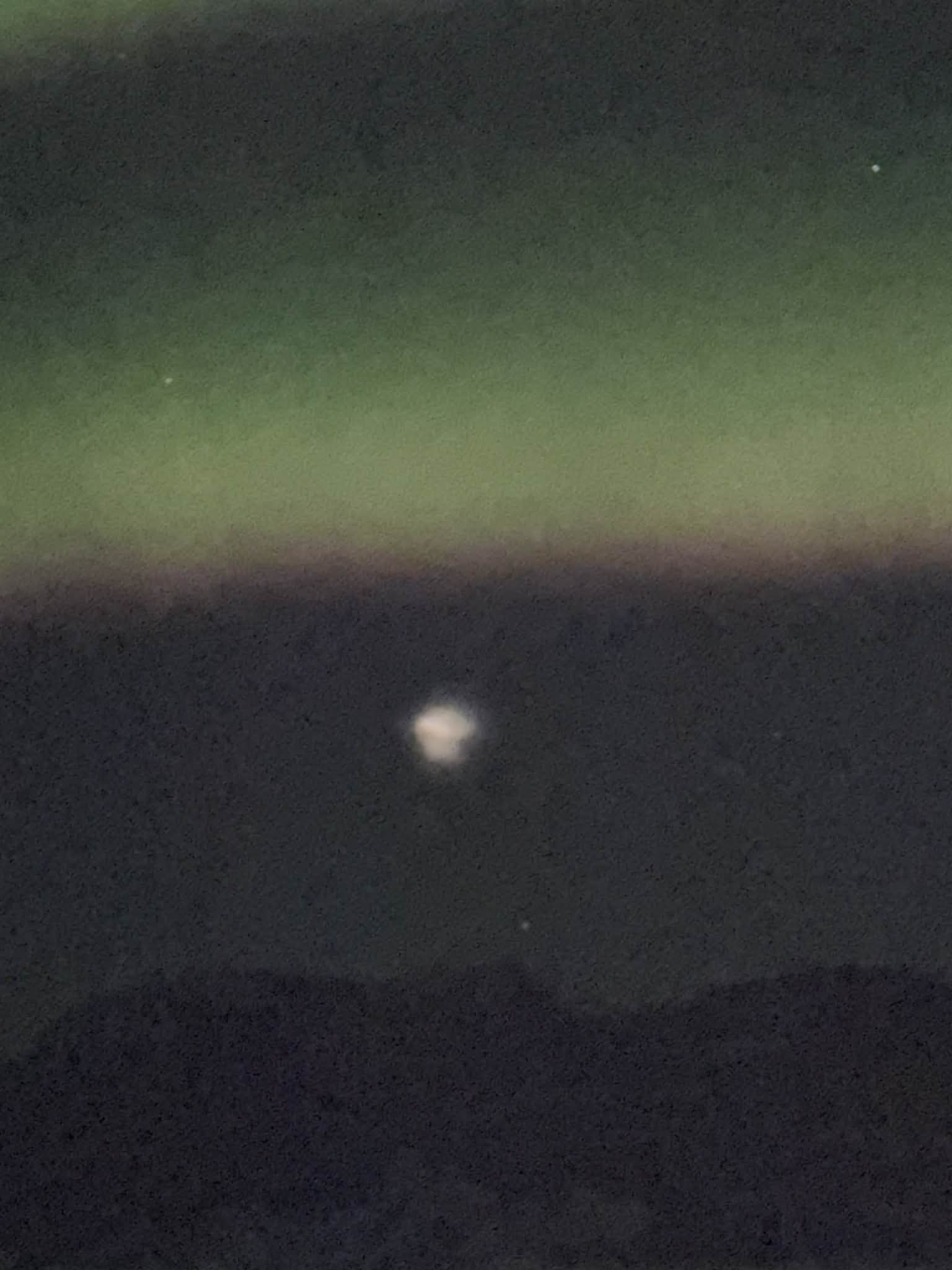 Slik s&aring; raketten fra Space X ut fra Storlavika. (Foto: Geir-Tore Olsen)