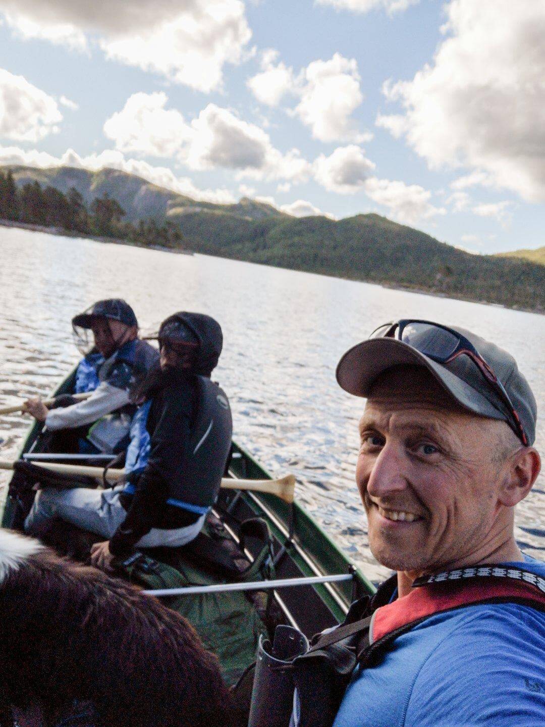 Familien er ivrige turfolk, men etter at Magne ble syk er det ikke like lett å komme seg på tur lenger. (Foto: Privat)